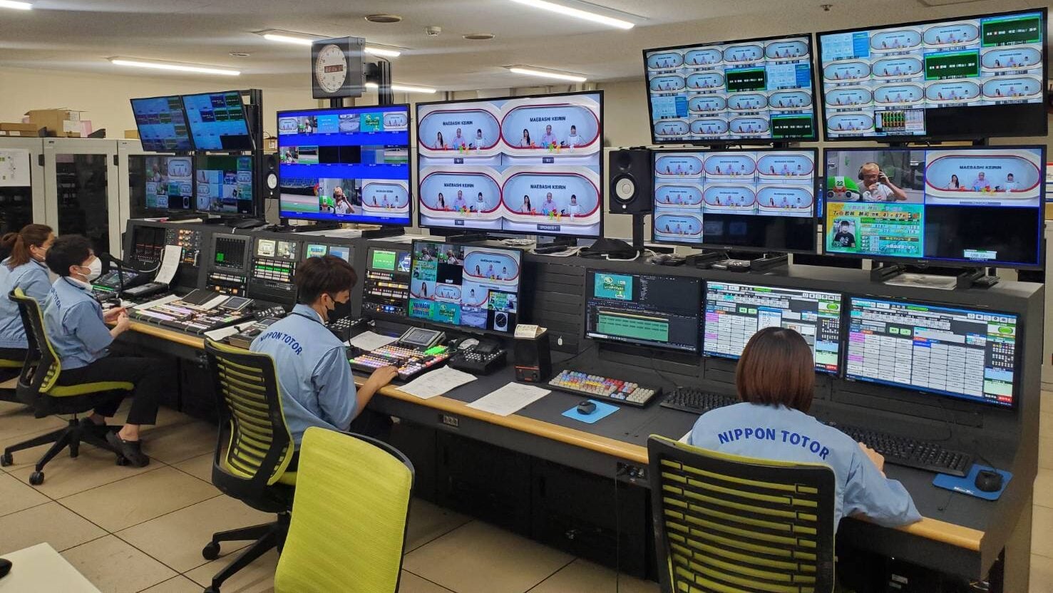 テレビ室 自動運行装置 統制室